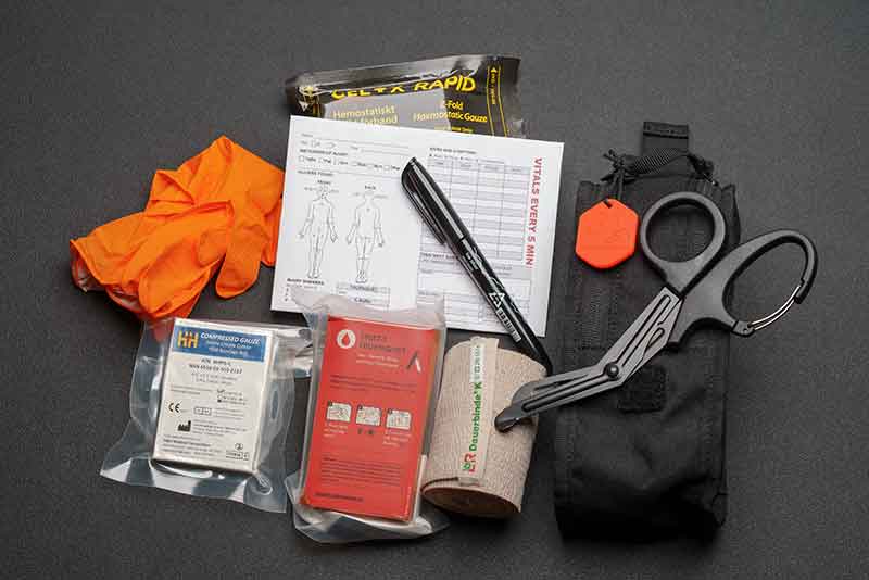 INDIVIDUAL FIRST AID KIT Essentials